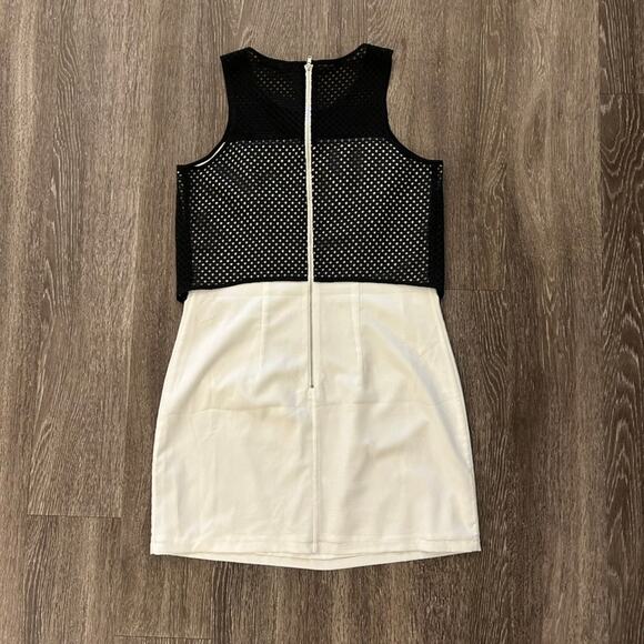 W118 by Walter Baker Black Mesh Overlay Shift Dress Size Small Ivory Lined Mini - Picture 11 of 12